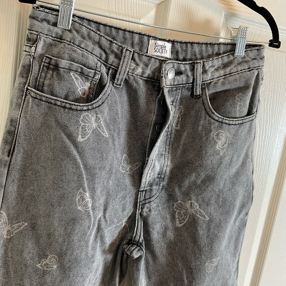 Simple Society Jeans with Butterfly Print size 9/29 - Picture 2 of 7